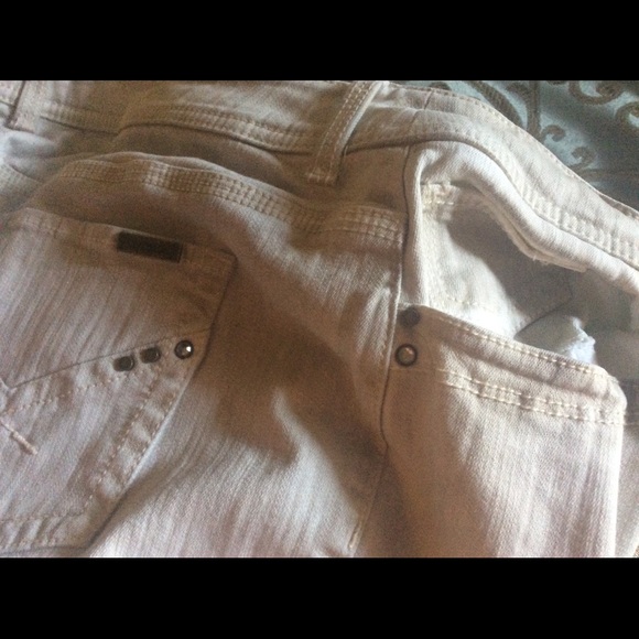 Jeans - Picture 2 of 2